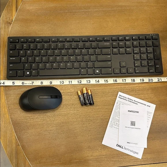 Dell Black Wireless Keyboard and Mouse Combo - Picture 8 of 16